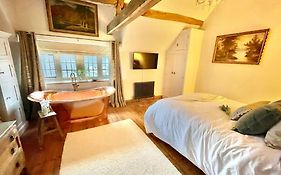 Fordview Cottage Is Full Of Cotwolds Charm